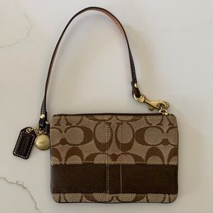 Coach Wallet / Wristlet